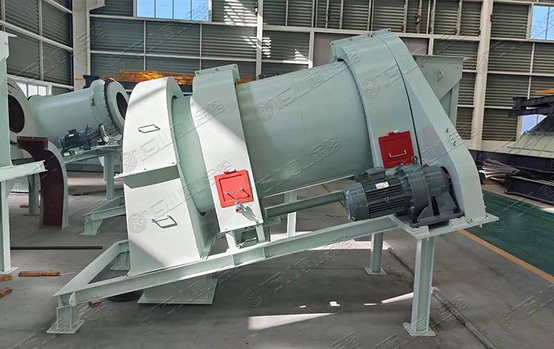 機制砂防離析、防揚塵，有經(jīng)驗的砂廠都在用加濕拌和機